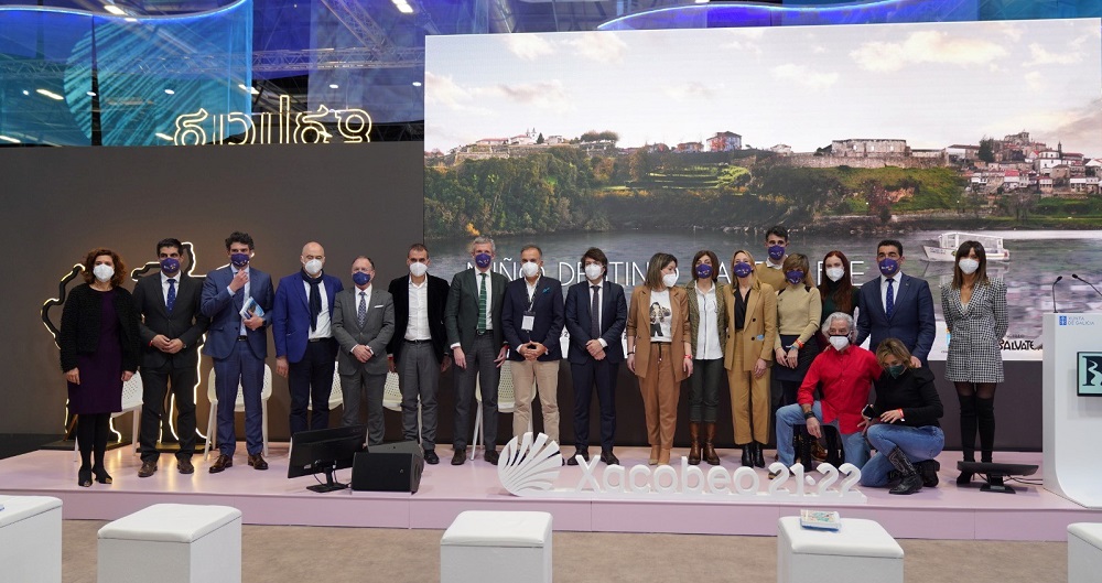 FITUR