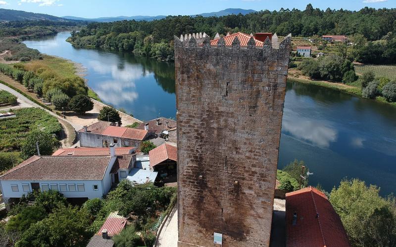 Torre de Lapela